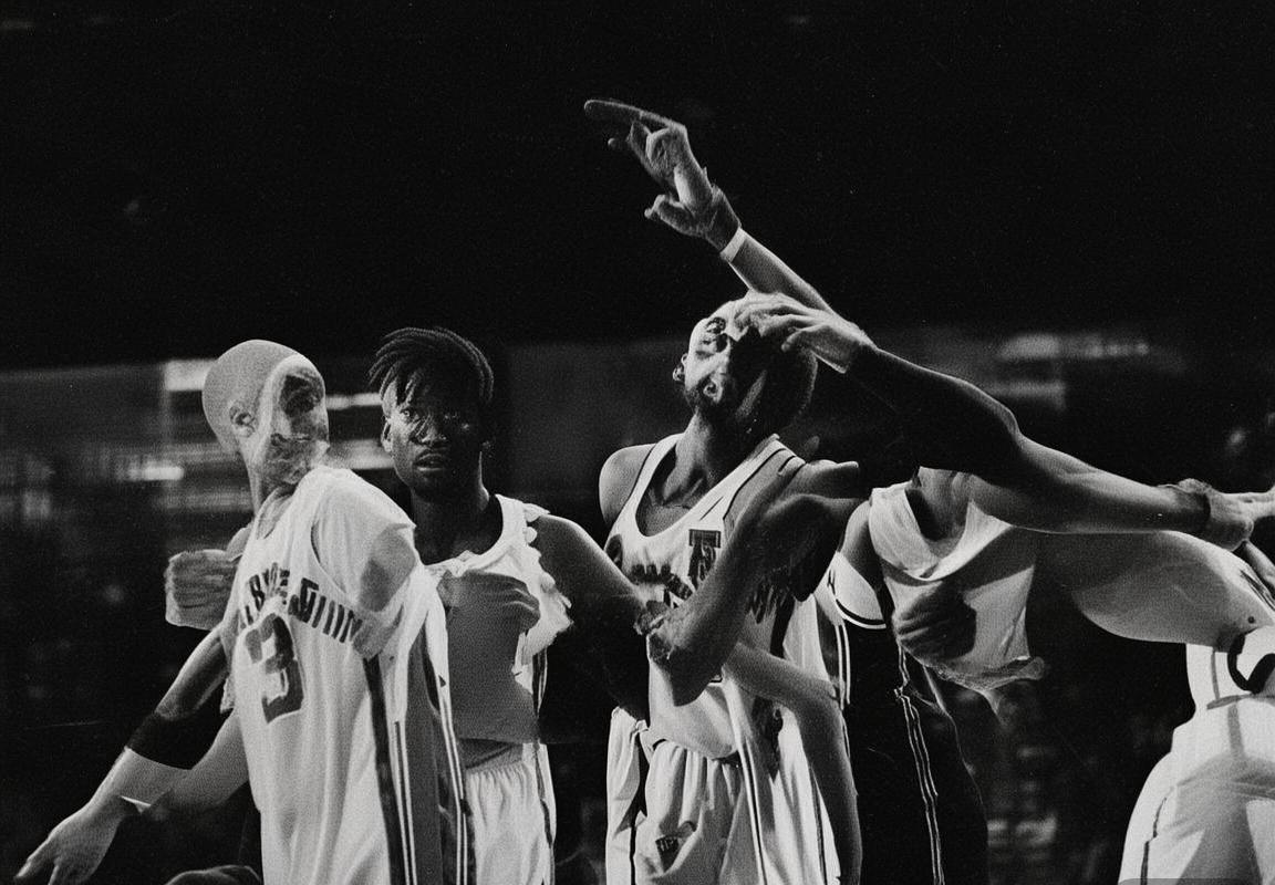 猛龙队赛季表现分析：进攻效率与防守体系下滑致季后赛席位岌岌可危